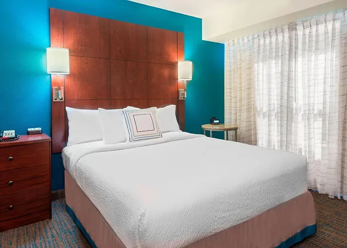 North I-10 Capital Circle Hotel Tallahassee